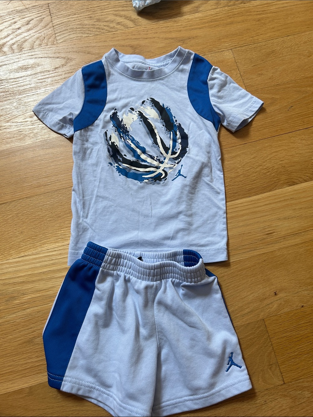 Jordan Basketball Outfit